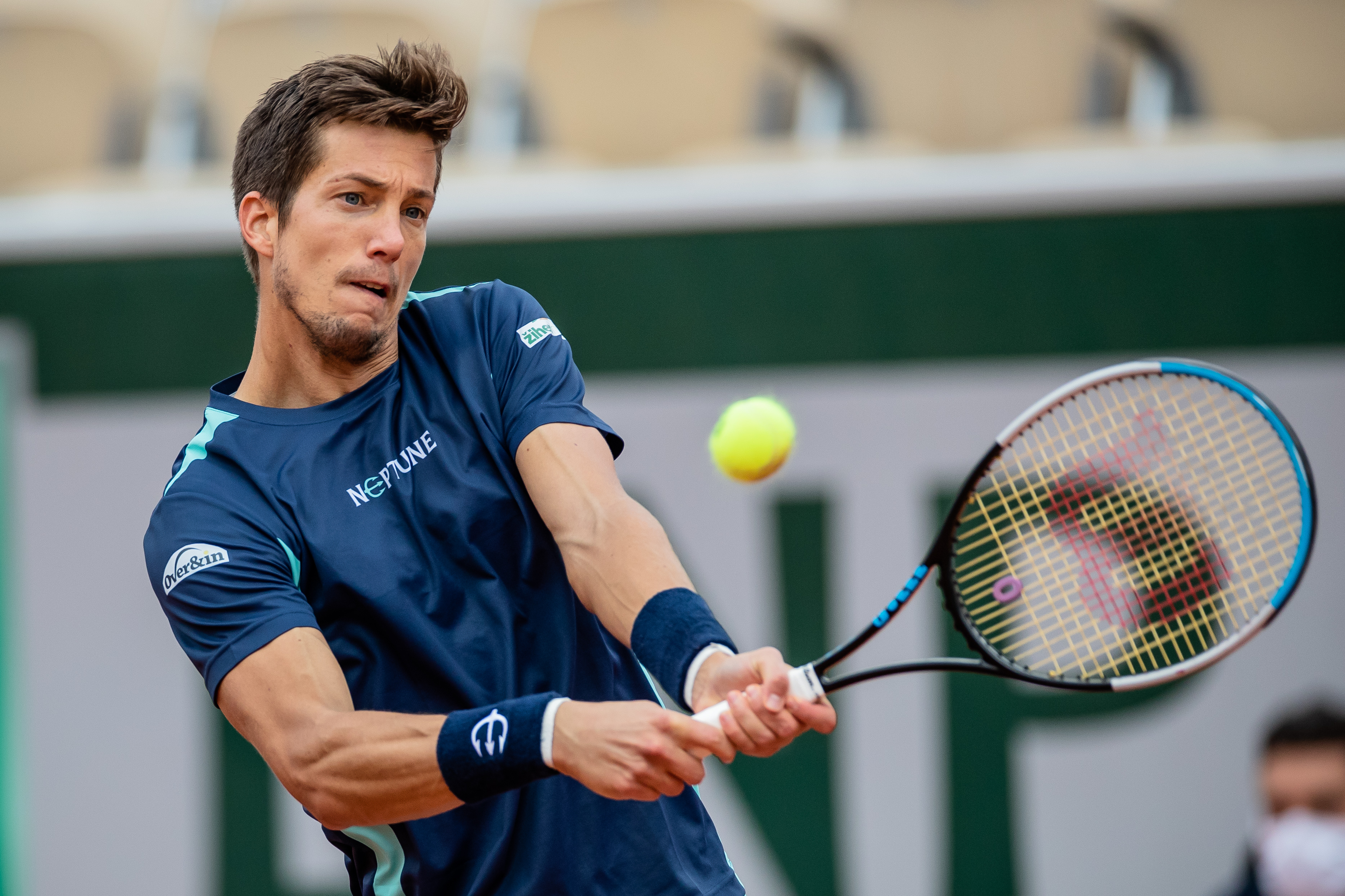 法网横扫年终总决赛，西西帕斯带队取胜