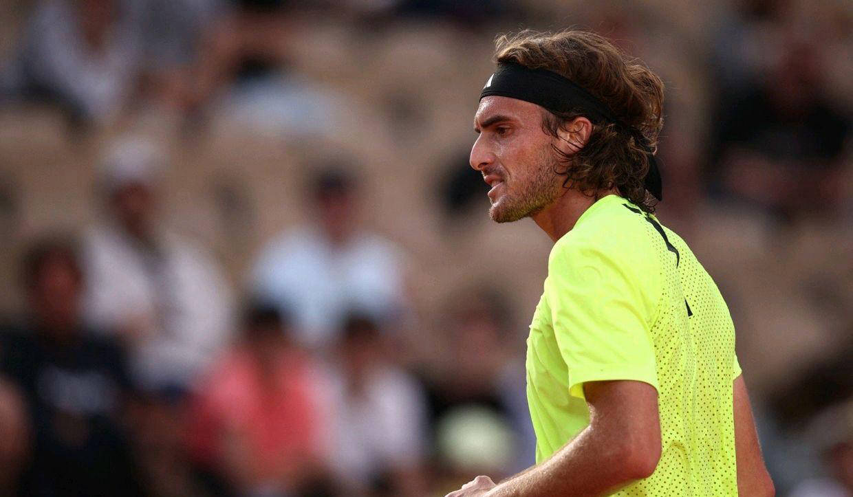 法网横扫年终总决赛，西西帕斯带队取胜